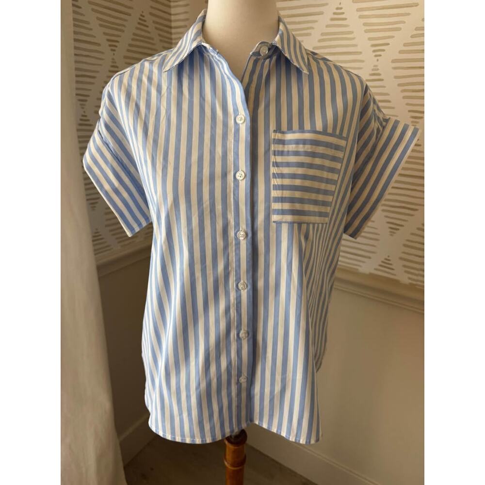 Casa Cabana Women’s XS Blue & White Stripe Short Sleeve Button Up Shirt - Picture 2 of 8